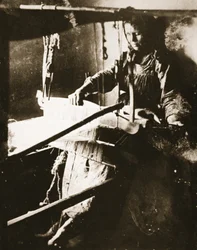 Donna al telaio, Medio Volga, c.1885